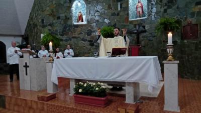 Fiéis participam da segunda noite de Tríduo em honra ao Senhor Bom Jesus na Comunidade de Campo Mendes 